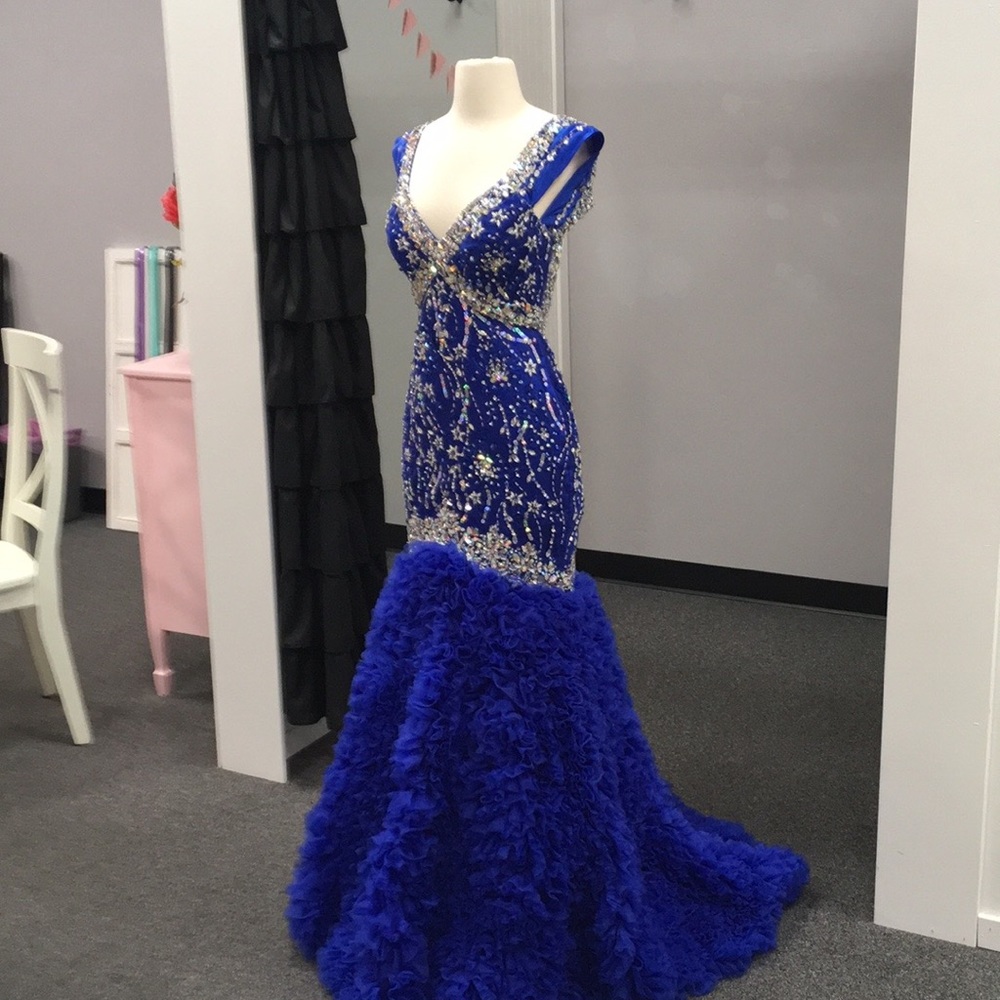 Prom dress